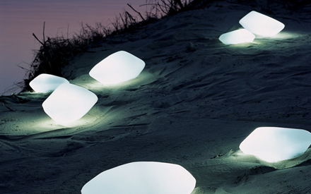 OLUCE | STONES